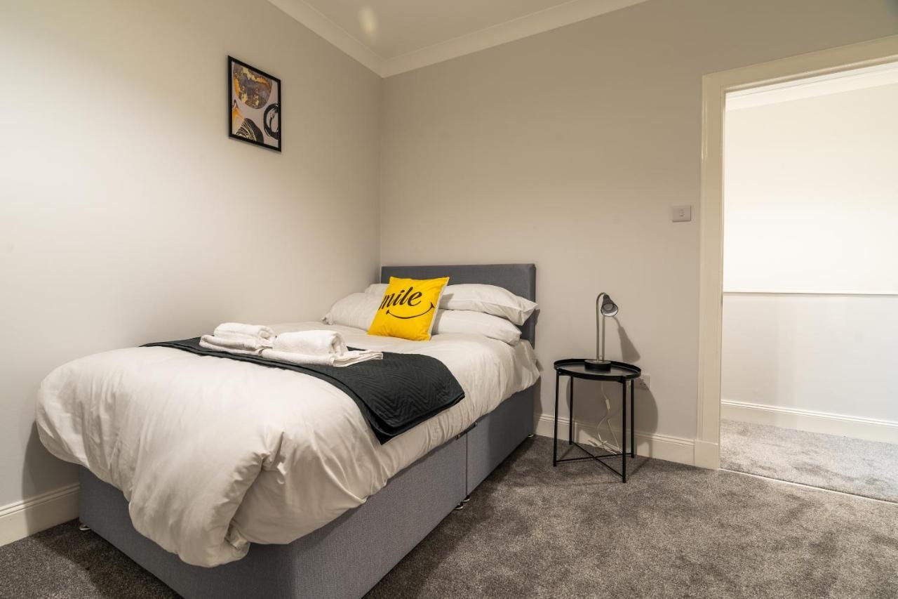 Bell Apartment Airdrie